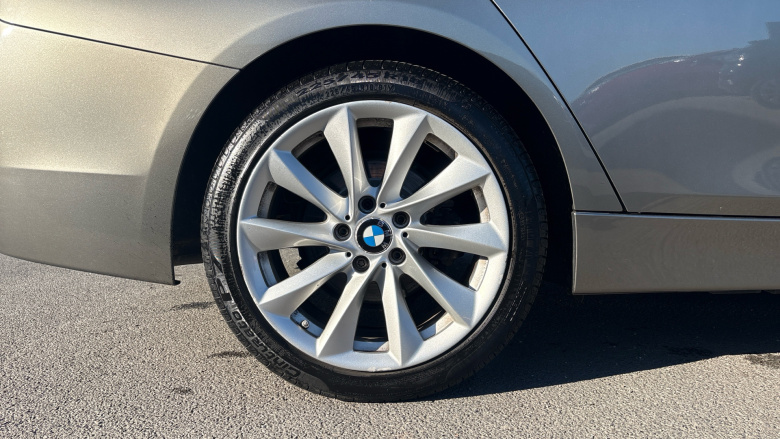 BMW 3 Series 320d Luxury 4dr Step Auto Diesel Saloon